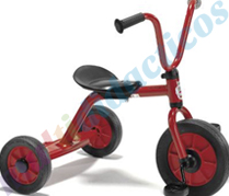 Triciclo mediano con plataforma rojo 2 - 4 años