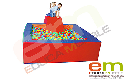 Piscina de bolas con escalera-rampa 3 x 3 x 0.6  m